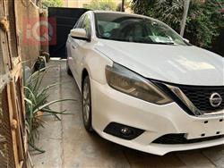 نیسان سێنترا